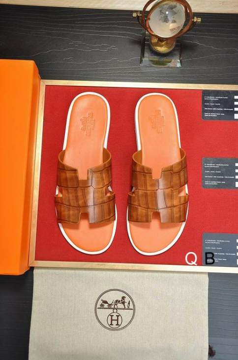 Picture of Hermes Slippers _SKUHERMESsz38-44BS01041600